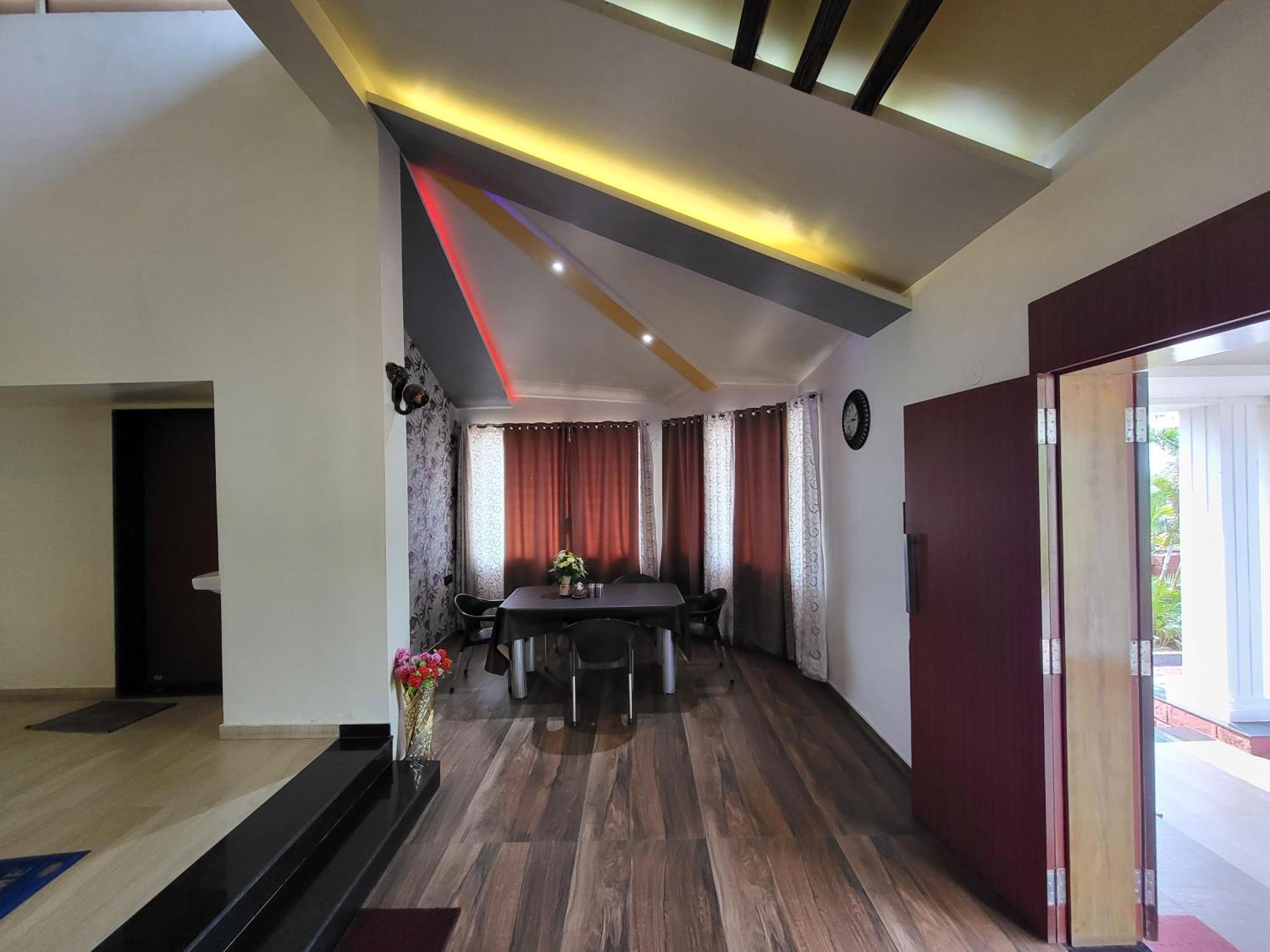 Paras Holiday Home サーターラー エクステリア 写真